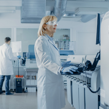 11 Service Lipd Lab Istock 1140779754 (1)